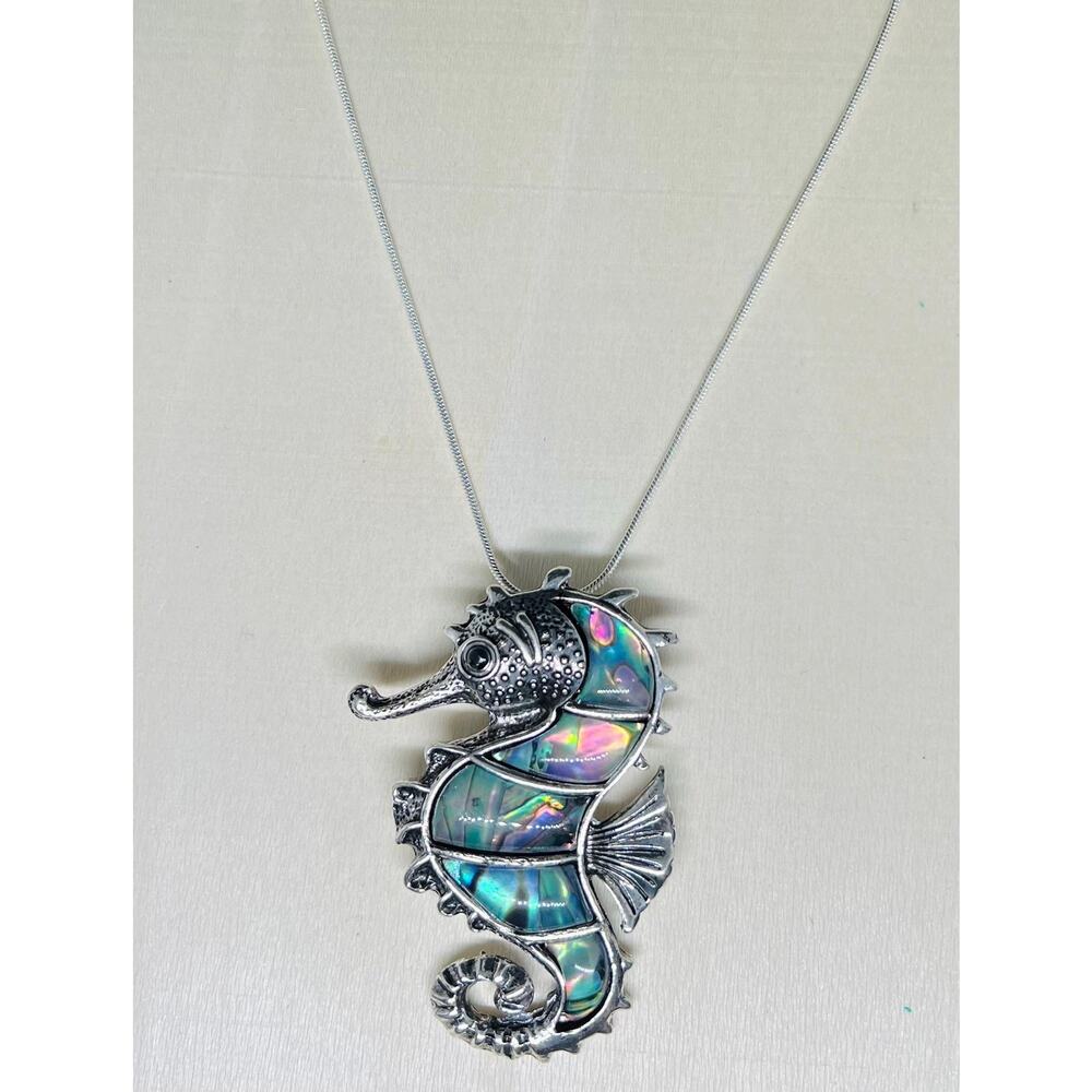 Shell pendant, shell jewelry, abalone, shell pendant, abalone jewelry, abalone
